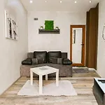 Velar 1Bdr Apartment